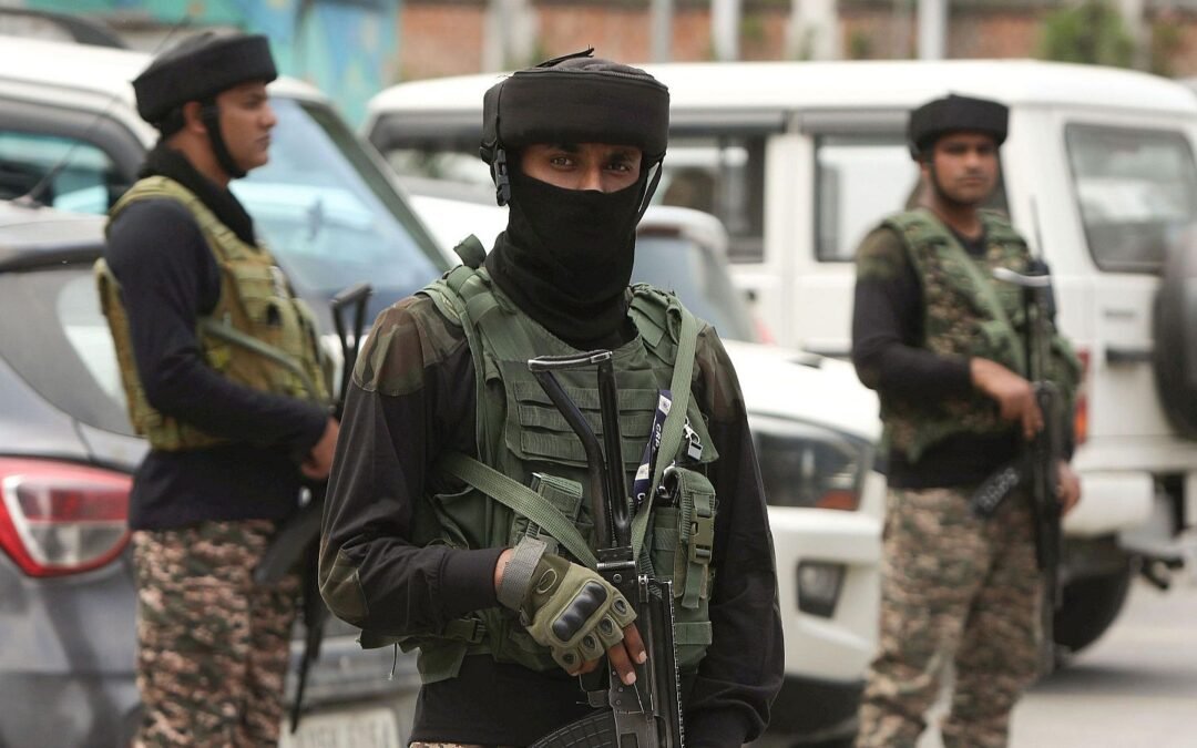 Pakistán responde a ola de ataques talibanes: ocho abatidos